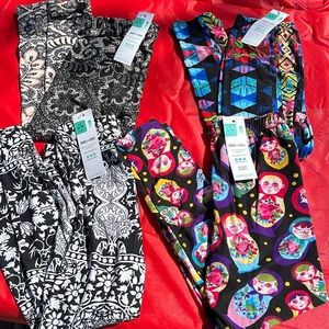 New with tags kids small medium leggings Agnes and Dora